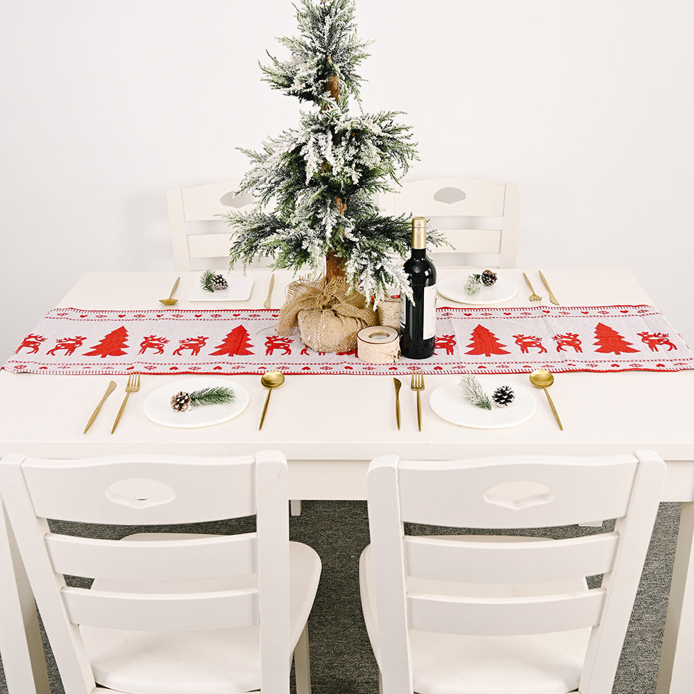 Gizlux embroidered Christmas table runner - image 5