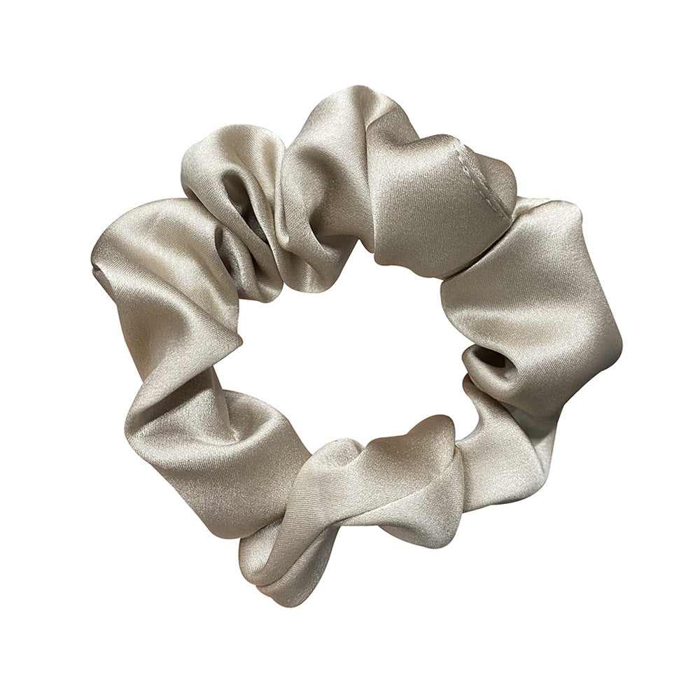 Gizlux mulberry silk scrunchie - image 4