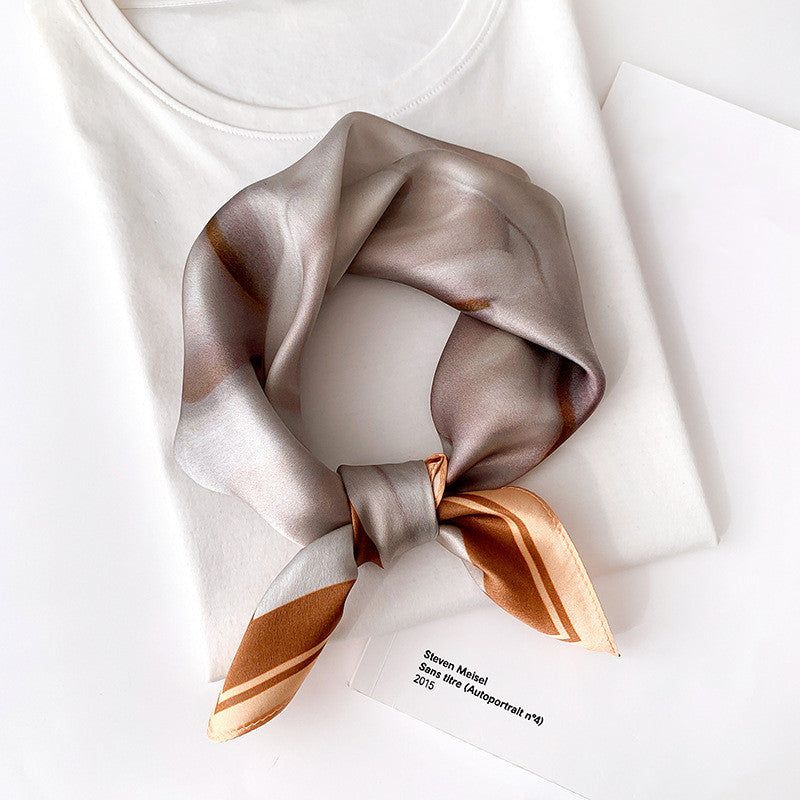 Gizlux small square silk neck scarf - image 11