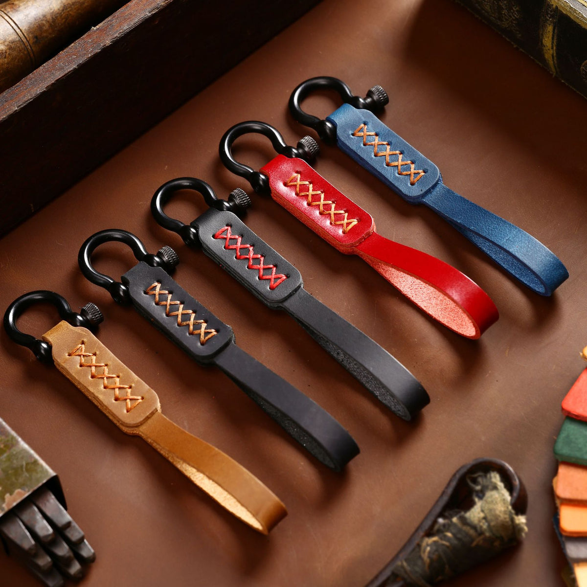 Gizlux leather car key lanyard with gift box - image 2