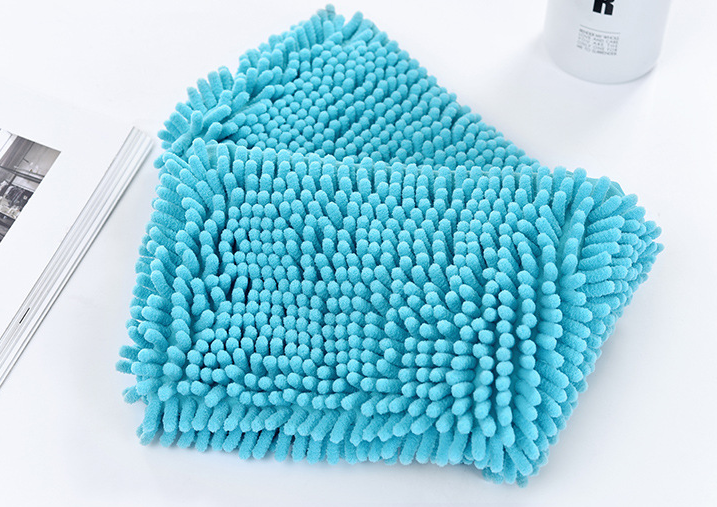 Gizlux Plush chenille super-absorbent pet towel - image 6