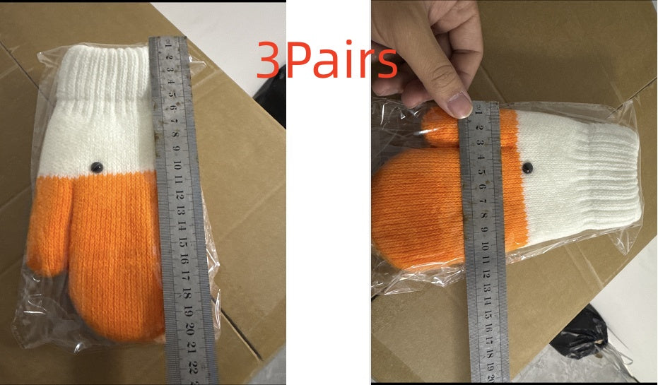 Gizlux funny goose knit mittens - image 6