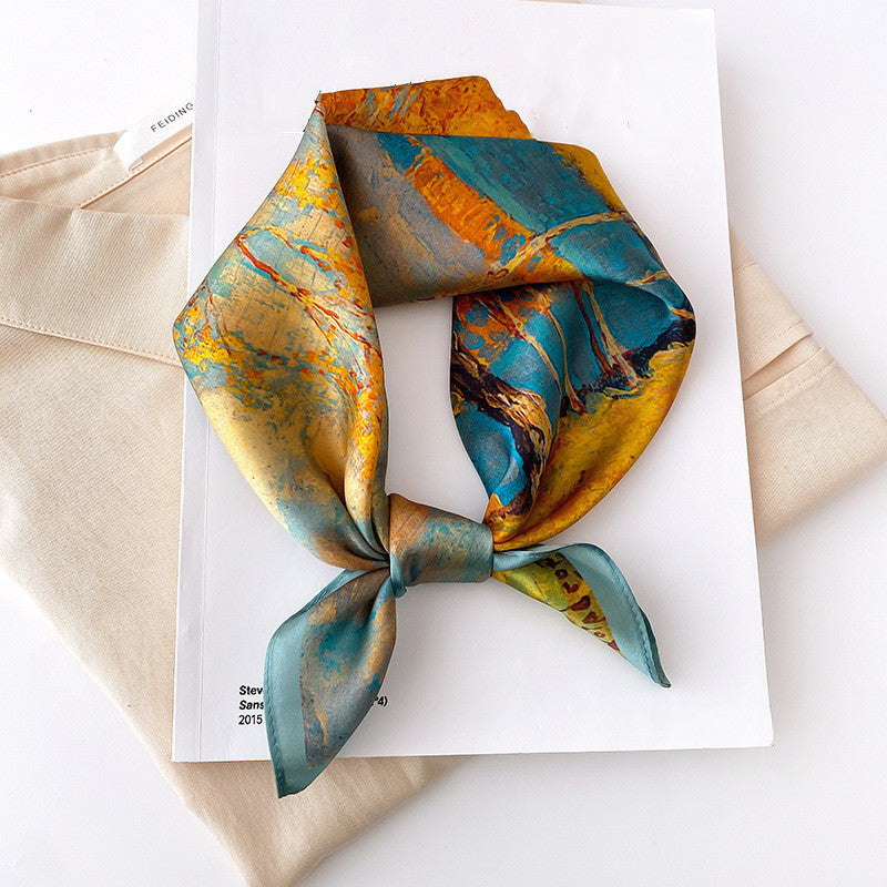 Gizlux small square silk neck scarf - image 6