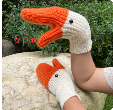 Gizlux funny goose knit mittens - image 7