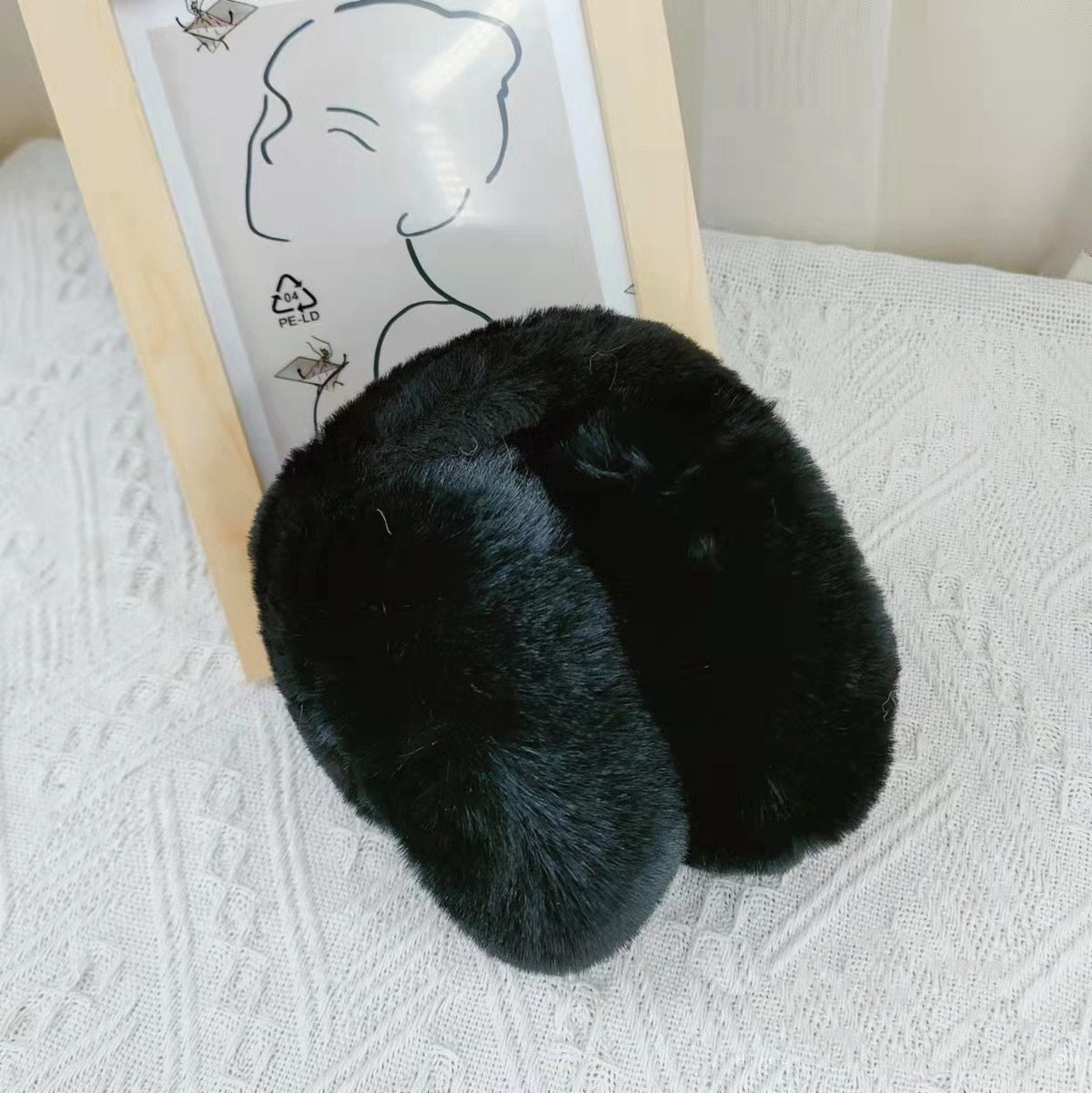 Gizlux foldable plush earmuffs - image 12